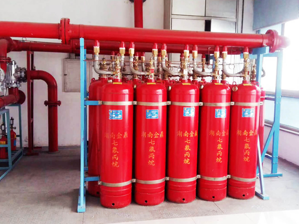 管網(wǎng)七氟丙烷滅火系統(tǒng)滅火優(yōu)點
